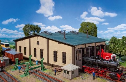 Roundhouse with drive components