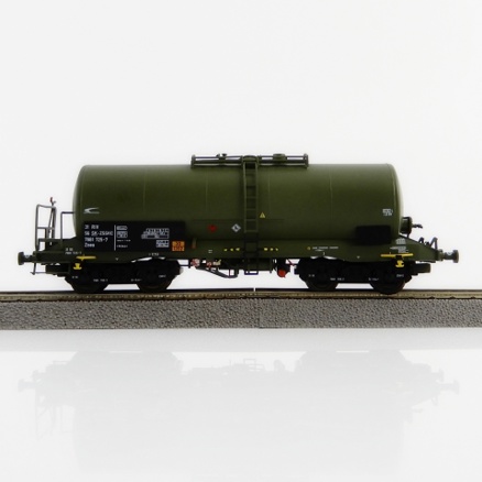 H0 - Boiler car SK-ZSSKC, Ep.VI Zaes, green H0