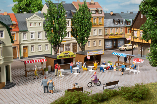 Snack stand and market stalls H0 - Auhagen 11352
