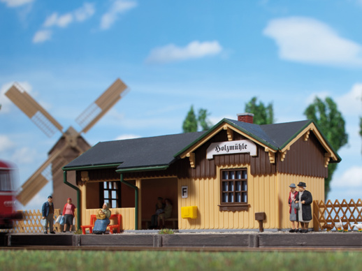 Samll wooden built H0-Auhagen 11357