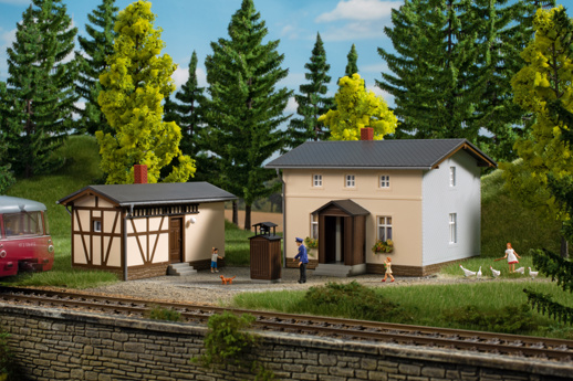 Railwayman’s house with side buildH0-Auhagen 11457