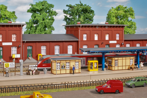 Bahnhofsausstattung
