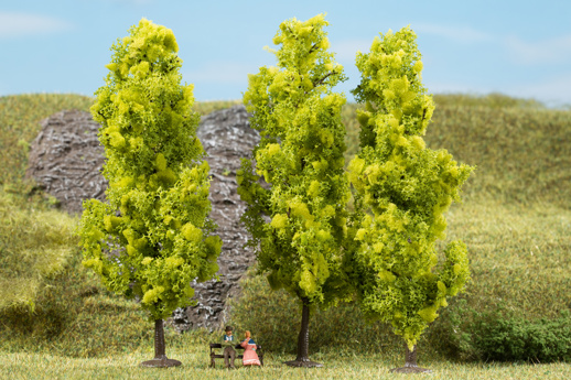 Light green trees 15 cm Auhagen 70939