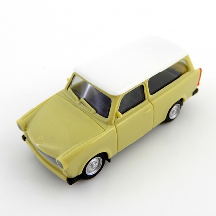 TRABANT 601 UNIVERSAL, GRÜNBEI