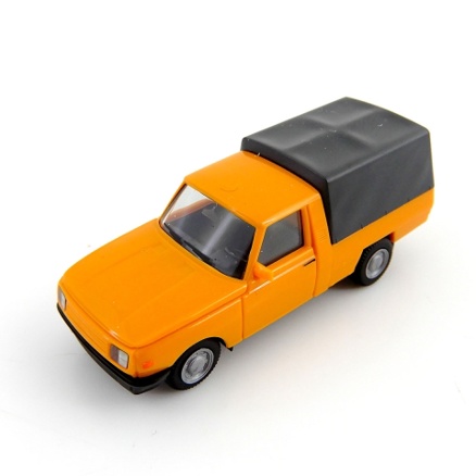 WARTBURG 353 TRANS `85 MIT PLANE