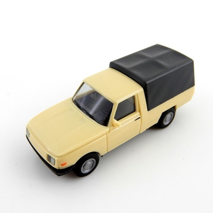 WARTBURG 353 TRANS `85 MIT PLANE, ELFENBEIN