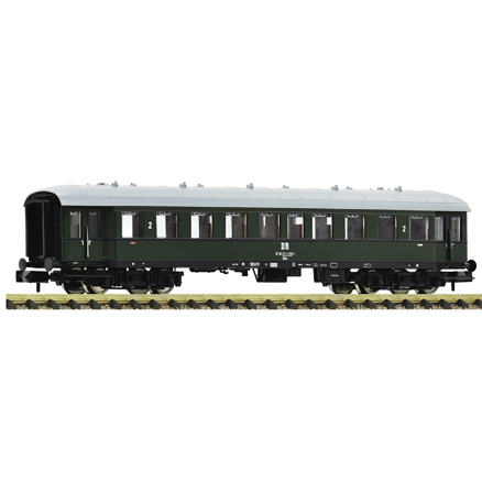 Express train coach 2nd c lass, DR                 