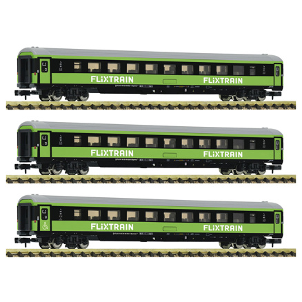 3 piece set (2): Passenger coaches 