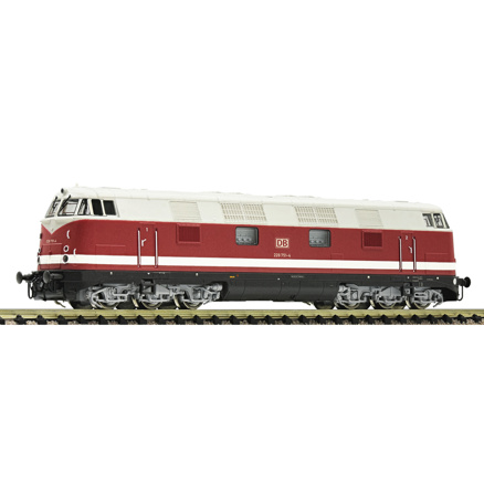 Diesel locomotive 228 751 -4 DB AG                 