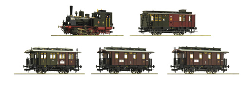 Steam locomotive T3+cars                           