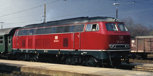 Diesellok BR 215 rot Snd.     