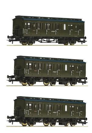 H0 - 3 pieces Set: passenger carriage, PKP