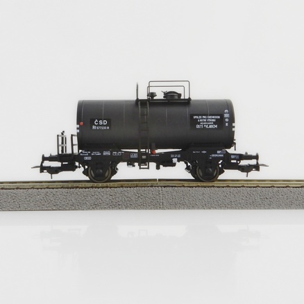 Kesselwagen Rt „SPOLCHEMIE“, eingestellt bei der Č